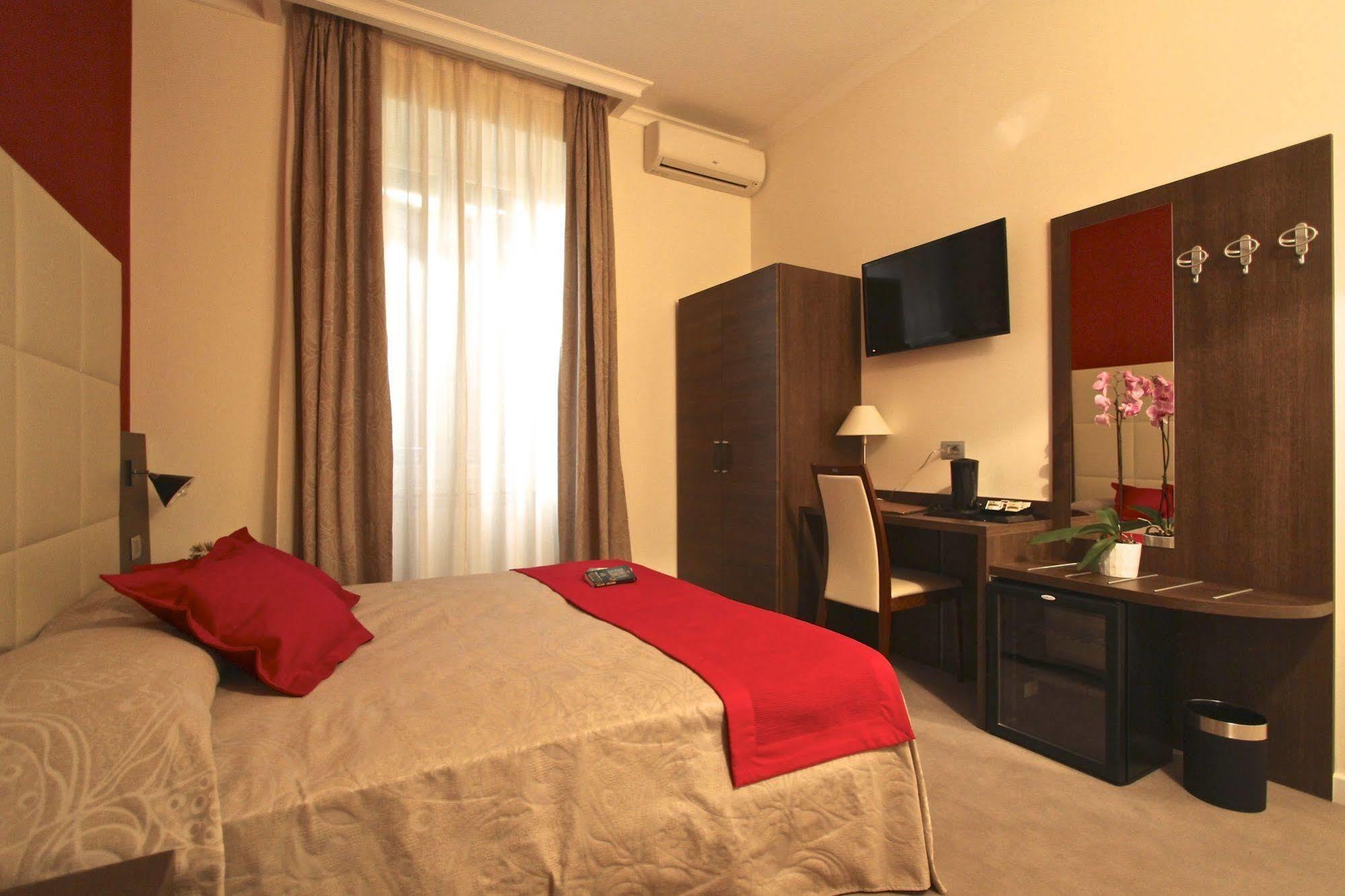 Andrea Doria Resort Rome Bagian luar foto