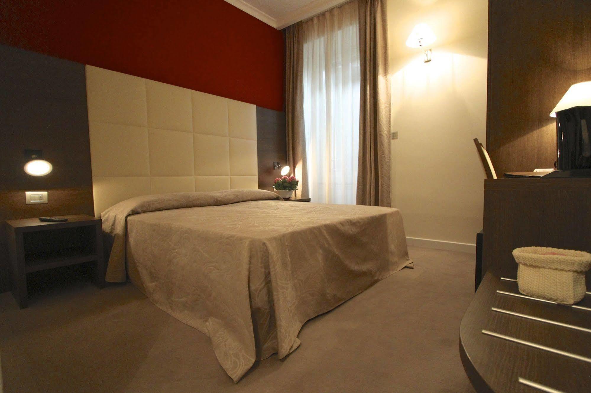 Andrea Doria Resort Rome Bagian luar foto